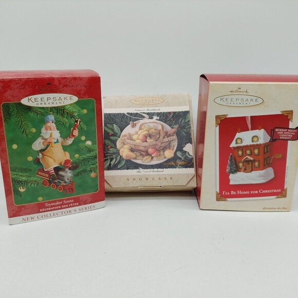 Hallmark Keepsake Ornament Toymaker Santa Backyard Orchard & Home For Xmas Lot - Picture 1 of 12